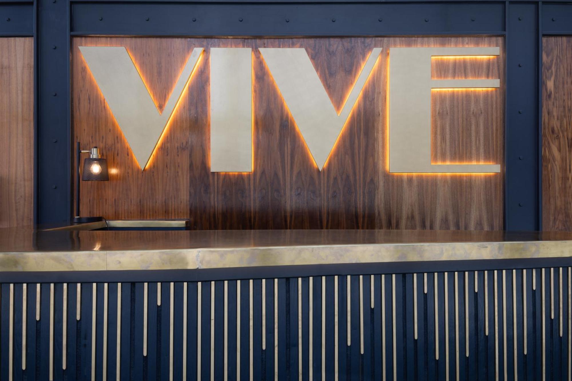 Vive Hotel Newport Beach Exterior foto